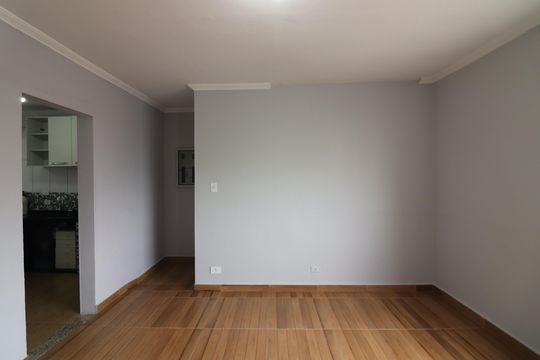 Sala  de apartamento para alugar com 3 quartos, 85m² em Rudge Ramos, São Bernardo do Campo