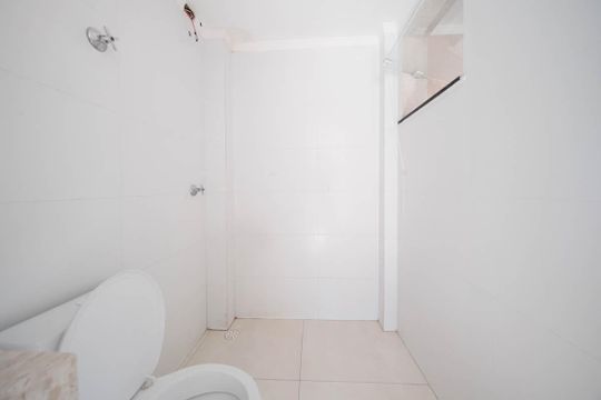 Banheiro de apartamento à venda com 2 quartos, 42m² em Cidade Antônio Estêvão de Carvalho, São Paulo