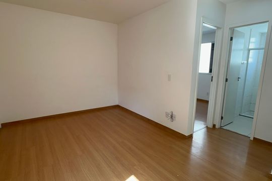 Sala de apartamento para alugar com 2 quartos, 49m² em Vargem Grande, Rio de Janeiro
