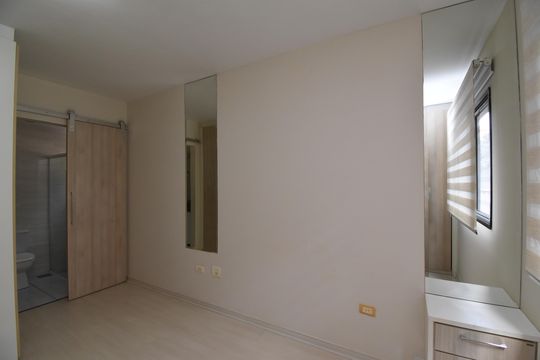 Suíte de apartamento à venda com 3 quartos, 102m² em Bigorrilho, Curitiba