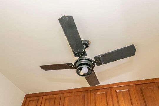 Quarto 1 de apartamento à venda com 2 quartos, 70m² em Olaria, Rio de Janeiro