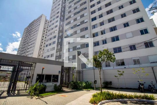 Fachada de apartamento à venda com 2 quartos, 43m² em Santo Amaro, São Paulo