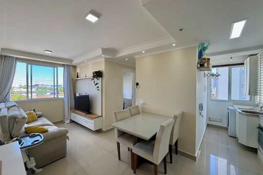 Sala  de apartamento à venda com 2 quartos, 43m² em Santo Amaro, São Paulo