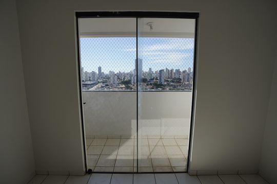 Apartamento à venda com 3 quartos, 79m² em Setor dos Funcionários, Goiânia