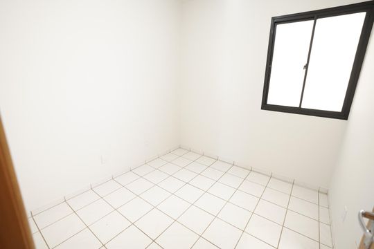 Apartamento à venda com 3 quartos, 79m² em Setor dos Funcionários, Goiânia