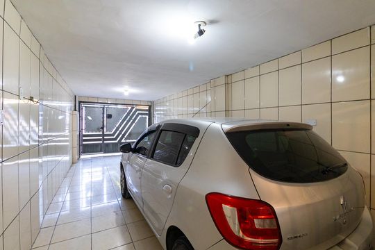 Casa à venda com 4 quartos, 114m² em Jardim Olinda, São Paulo