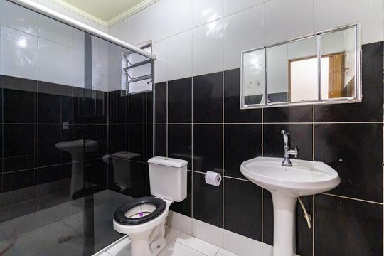 Casa à venda com 4 quartos, 114m² em Jardim Olinda, São Paulo