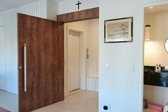 Hall de Entrada de apartamento para alugar com 3 quartos, 173m² em Panamby, São Paulo
