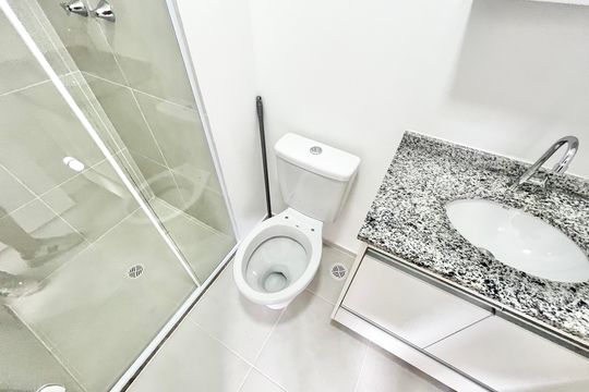Banheiro de apartamento para alugar com 2 quartos, 36m² em Santana, São Paulo