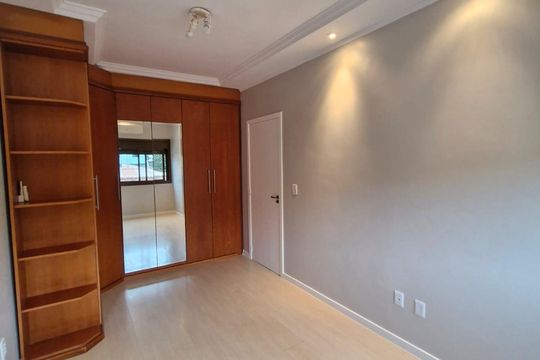 Quarto de apartamento à venda com 2 quartos, 60m² em Nonoai, Porto Alegre