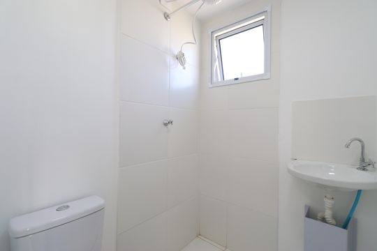 Banheiro  de apartamento à venda com 1 quarto, 19m² em Água Branca, São Paulo