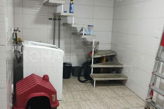 Casa à venda com 2 quartos, 125m² em Parque Grajau, São Paulo