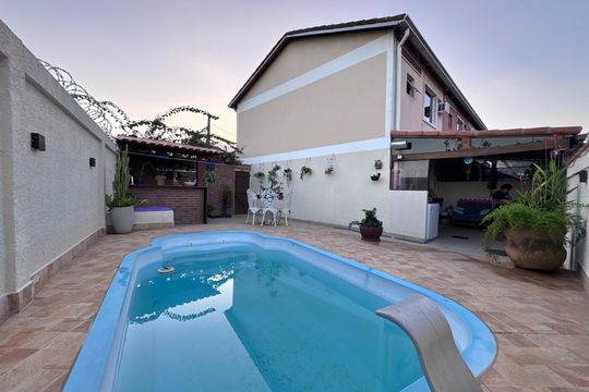 Área externa de casa de condomínio à venda com 3 quartos, 118m² em Vargem Pequena, Rio de Janeiro
