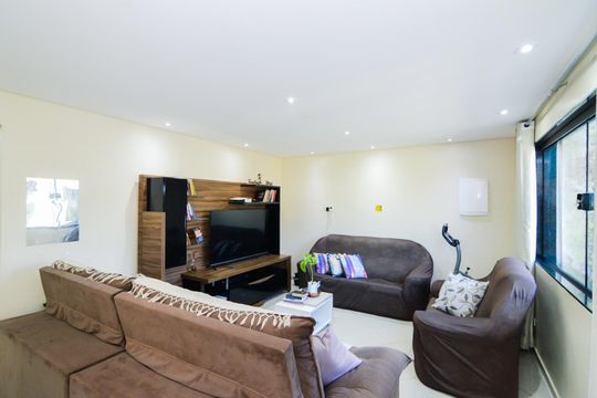 Sala de casa para alugar com 3 quartos, 357m² em Vila Monteiro Lobato, Guarulhos