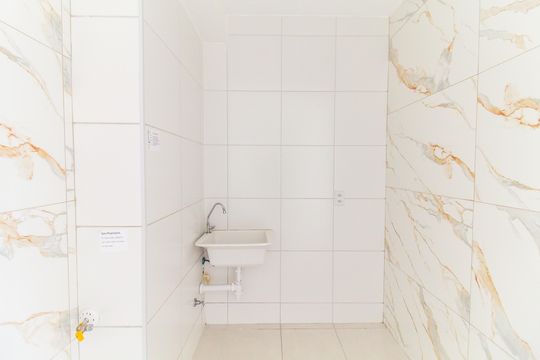 Área de serviço de apartamento para alugar com 2 quartos, 35m² em Vila Norma, São Paulo
