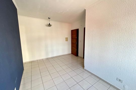 Sala de apartamento à venda com 2 quartos, 60m² em Jardim Rosa de Franca, Guarulhos
