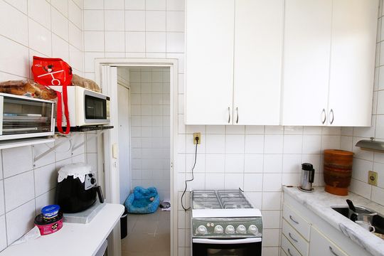 Cozinha de apartamento à venda com 3 quartos, 74m² em Dom Bosco, Belo Horizonte