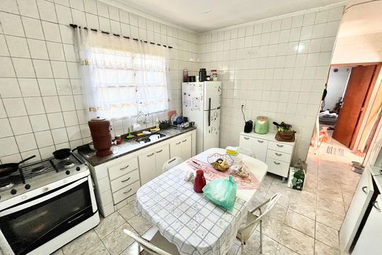Cozinha de casa à venda com 3 quartos, 350m² em Imirim, São Paulo