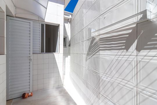 Área de Serviço de casa à venda com 4 quartos, 210m² em Jardim São Paulo, São Paulo