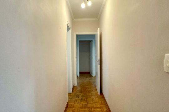 Corredor de apartamento à venda com 4 quartos, 146m² em Jardim Paulista, São Paulo