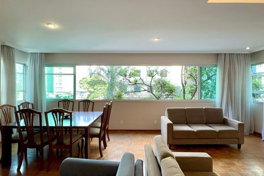 Sala de apartamento à venda com 4 quartos, 146m² em Jardim Paulista, São Paulo