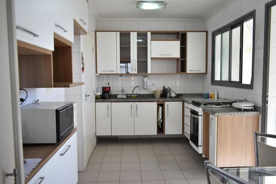 Cozinha de apartamento à venda com 3 quartos, 107m² em Planalto Paulista, São Paulo