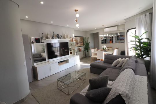Apartamento à venda com 4 quartos, 126m² em Vila Yara, Osasco