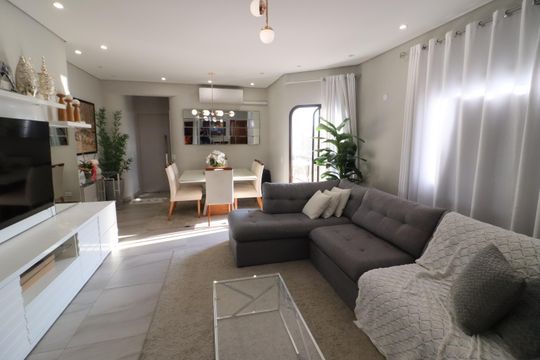 Sala de apartamento à venda com 4 quartos, 126m² em Vila Yara, Osasco