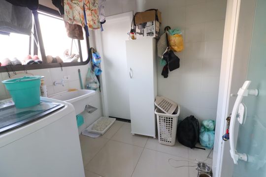 Área de Serviço de apartamento à venda com 4 quartos, 126m² em Vila Yara, Osasco