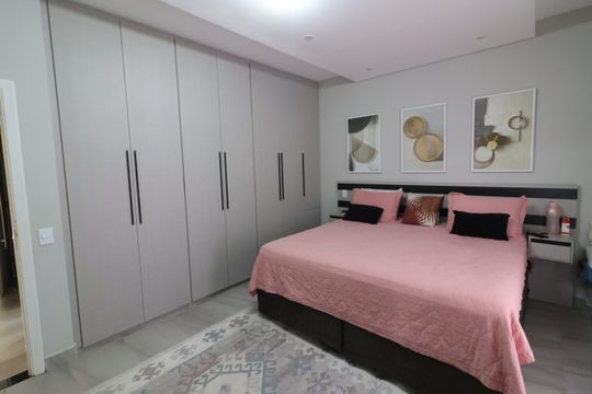 Suíte 1 de apartamento à venda com 4 quartos, 126m² em Vila Yara, Osasco