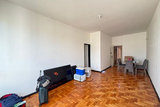 Sala de apartamento à venda com 3 quartos, 90m² em Copacabana, Rio de Janeiro