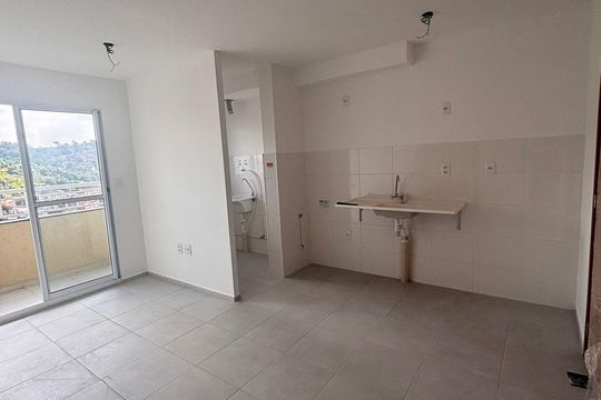 Cozinha de apartamento à venda com 2 quartos, 47m² em Rio do Ouro, Niterói