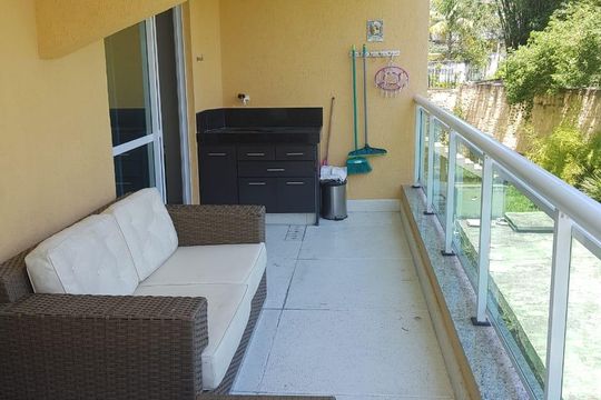 Varanda de apartamento para alugar com 2 quartos, 84m² em Camboinhas, Niterói