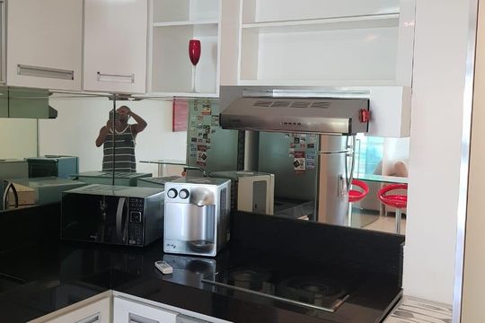 Cozinha de apartamento para alugar com 2 quartos, 84m² em Camboinhas, Niterói