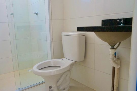 Banheiro de apartamento para alugar com 2 quartos, 46m² em Jardim do Triunfo, Guarulhos