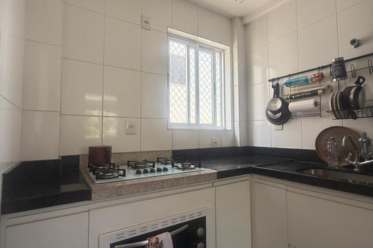 Cozinha de apartamento à venda com 3 quartos, 78m² em Santa Ines, Belo Horizonte