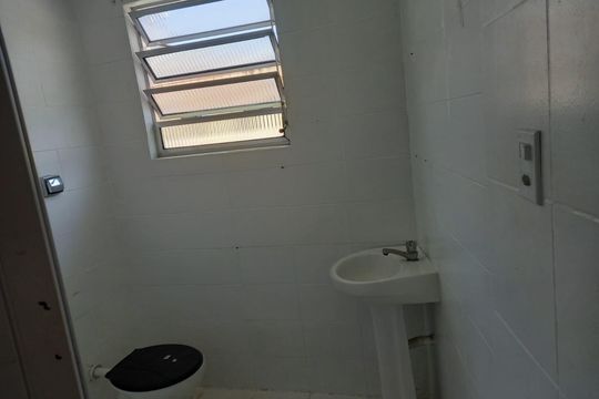 Foto 25 de casa à venda com 4 quartos, 275m² em Parque Grajau, São Paulo