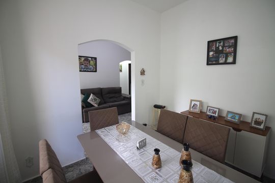 Sala de casa à venda com 3 quartos, 110m² em Milionários, Belo Horizonte