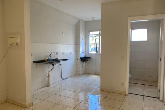 cozinha de apartamento para alugar com 2 quartos, 45m² em Jardim Itau, Ribeirão Preto