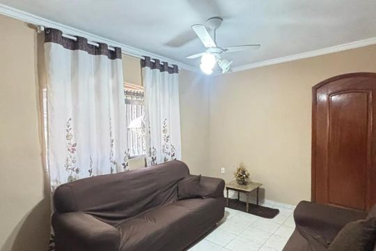 Sala de casa à venda com 3 quartos, 150m² em Vila Luzita, Santo André