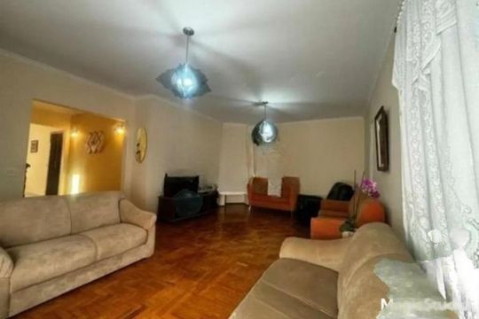 Casa à venda com 4 quartos, 243m² em Cidade Dutra, São Paulo