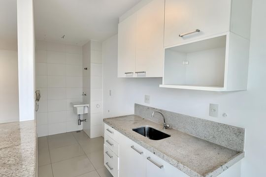 Apartamento para alugar com 2 quartos, 79m² em Camorim, Rio de Janeiro