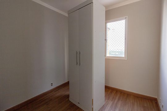 Quarto 3 de apartamento para alugar com 3 quartos, 68m² em Vila Augusta, Guarulhos