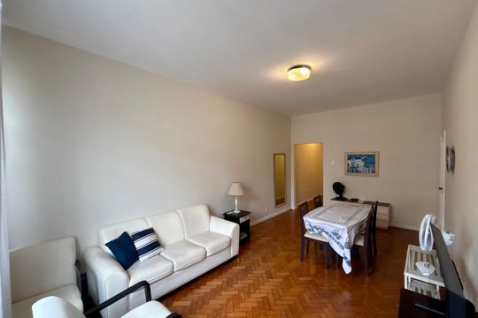 Sala de apartamento para alugar com 3 quartos, 105m² em Copacabana, Rio de Janeiro