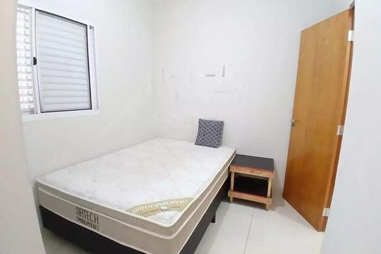 Quarto de apartamento para alugar com 2 quartos, 80m² em Santa Mônica, Uberlândia