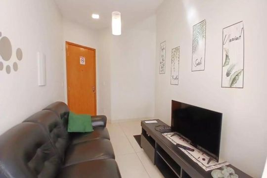 Sala de apartamento para alugar com 2 quartos, 80m² em Santa Mônica, Uberlândia