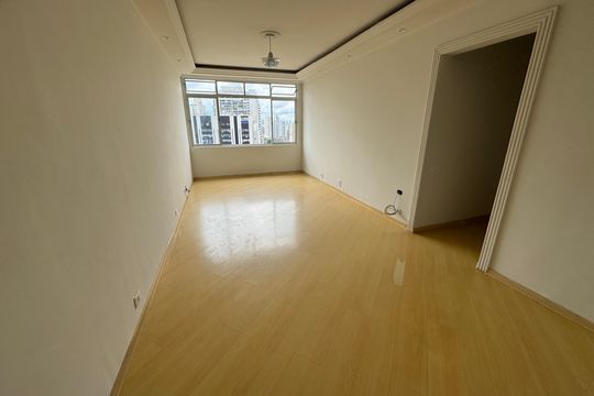 Sala de apartamento à venda com 3 quartos, 79m² em Água Branca, São Paulo