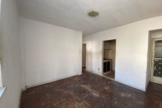 Apartamento para alugar com 2 quartos, 45m² em Tomás Coelho, Rio de Janeiro