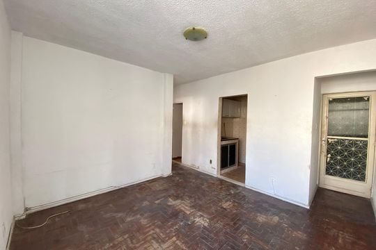 Apartamento para alugar com 2 quartos, 45m² em Tomás Coelho, Rio de Janeiro