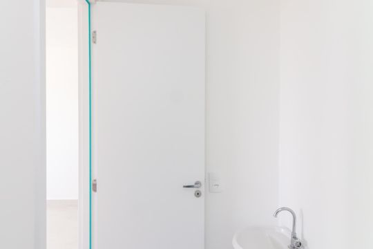 Banheiro de apartamento para alugar com 2 quartos, 32m² em Fazenda Aricanduva, São Paulo